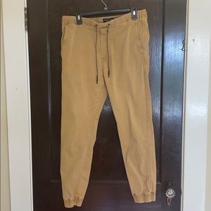 American Eagle Joggers